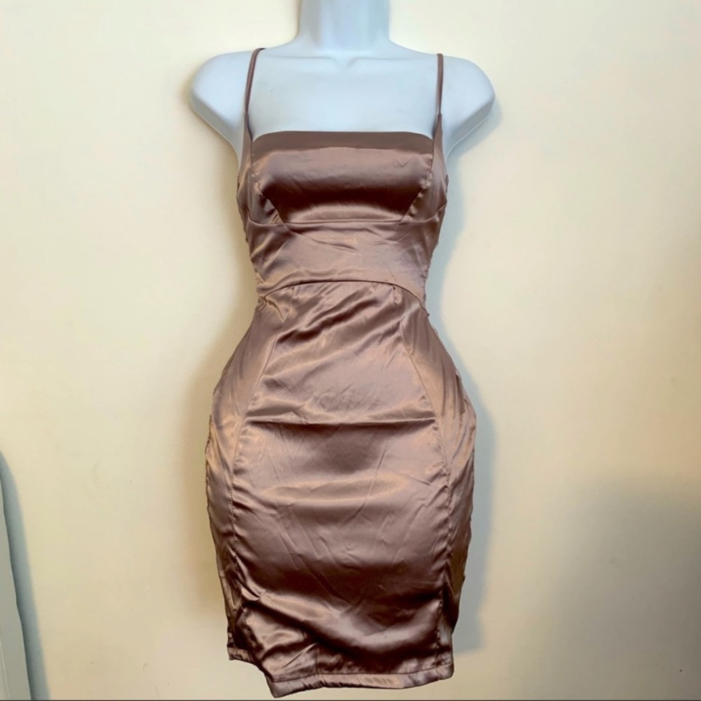 NEW WITH TAGS- Fashion Nova Satin Bodycon Dress Size-S